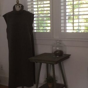 babaa wool cape. Color oak.